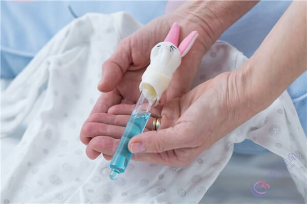 试管婴儿成功移植后产检要注意什么？