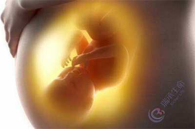 试管科普：试管宝宝比自然受孕的婴儿发育要晚吗?