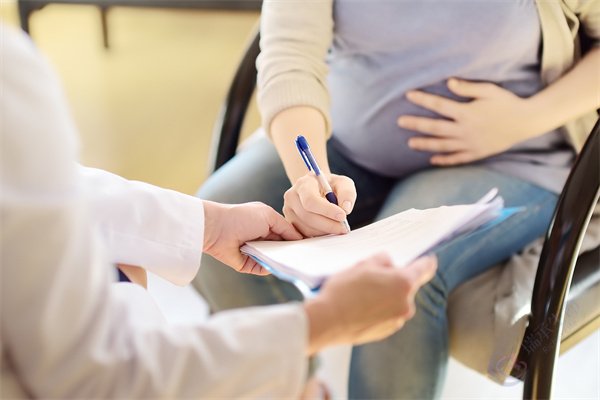 试管助孕不用慌，只需掌握四个技能即可抓住幸“孕”！