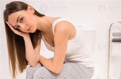 试管婴儿移植后成功着床，准妈妈会有哪些奇妙反应？